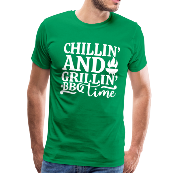 Chillin' and Grillin' BBQ Time Grilling Men's Premium T-Shirt - kelly green
